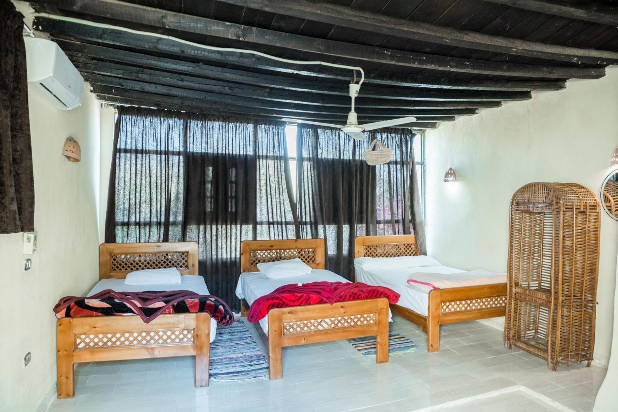 Zad El Mosafer Guest House Tunis Exterior photo
